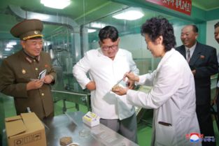 金正恩突擊檢查食品廠 稱賞心悅目